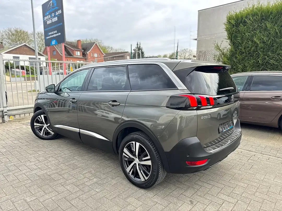 Peugeot 5008 130 BlueHDi EAT8 Allure - foto 2