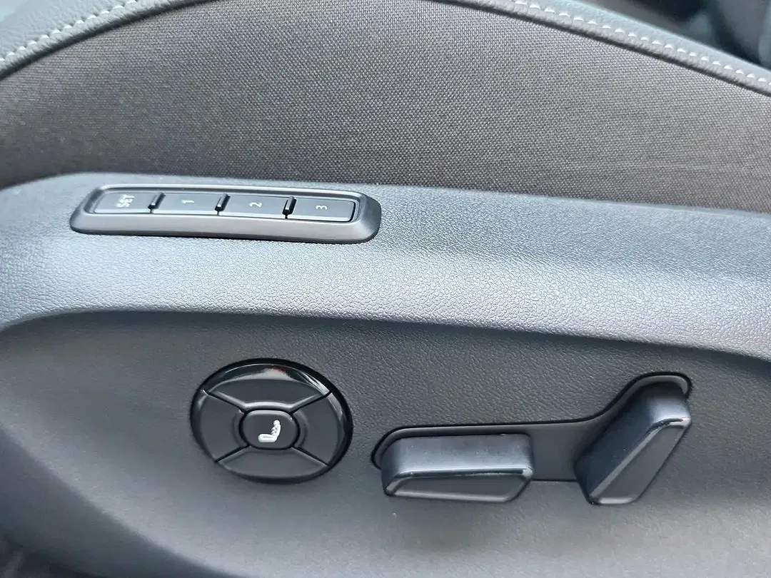 Skoda Superb iV Hybrid Combi Sportline - Thumbnail 13