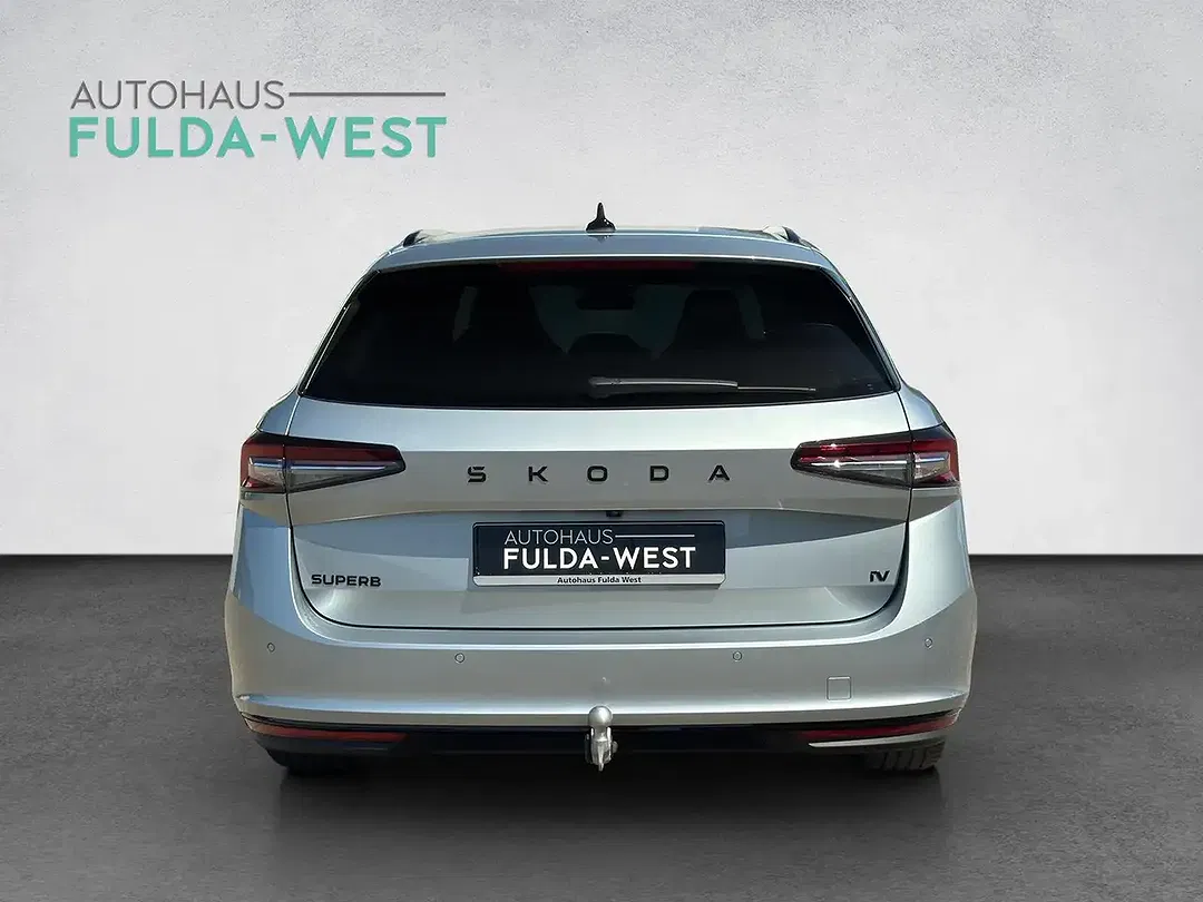 Skoda Superb iV Hybrid Combi Sportline - Thumbnail 7