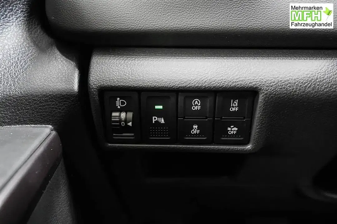 Suzuki S-Cross MHEV 1.4 GL+ - Thumbnail 11