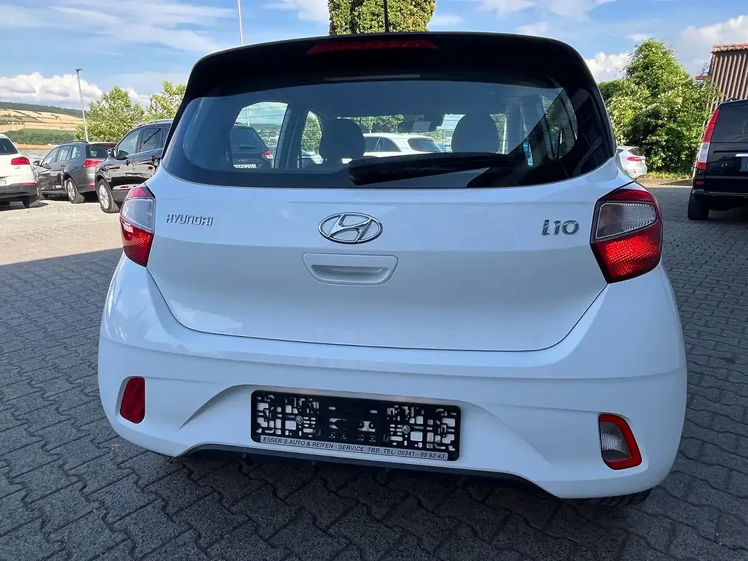 Hyundai i10 Trend - Thumbnail 5