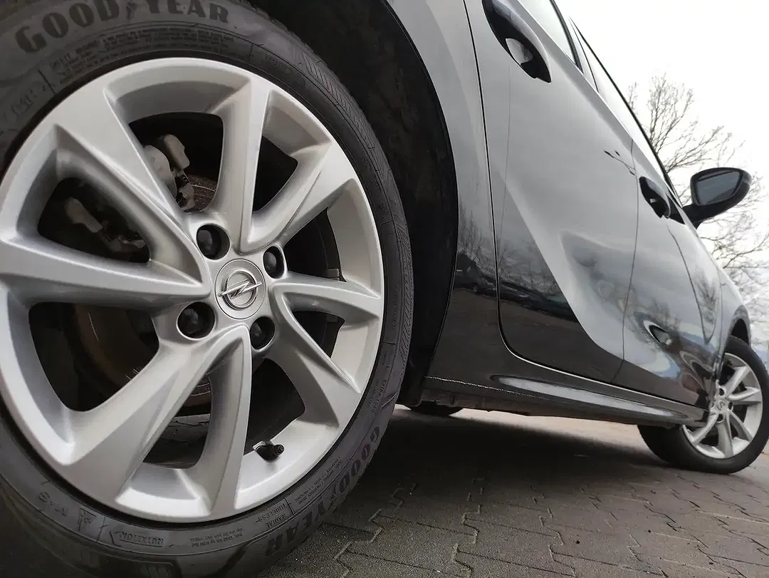 Opel Corsa Elegance - Thumbnail 12