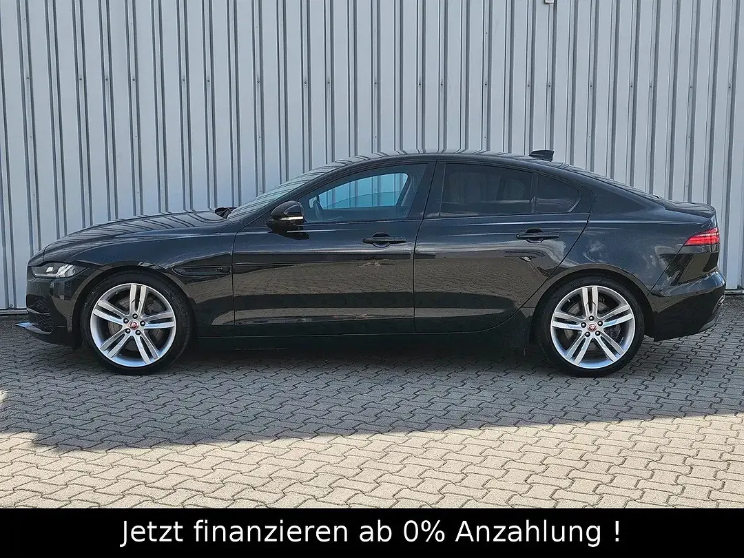Jaguar XE S Black - Thumbnail 9