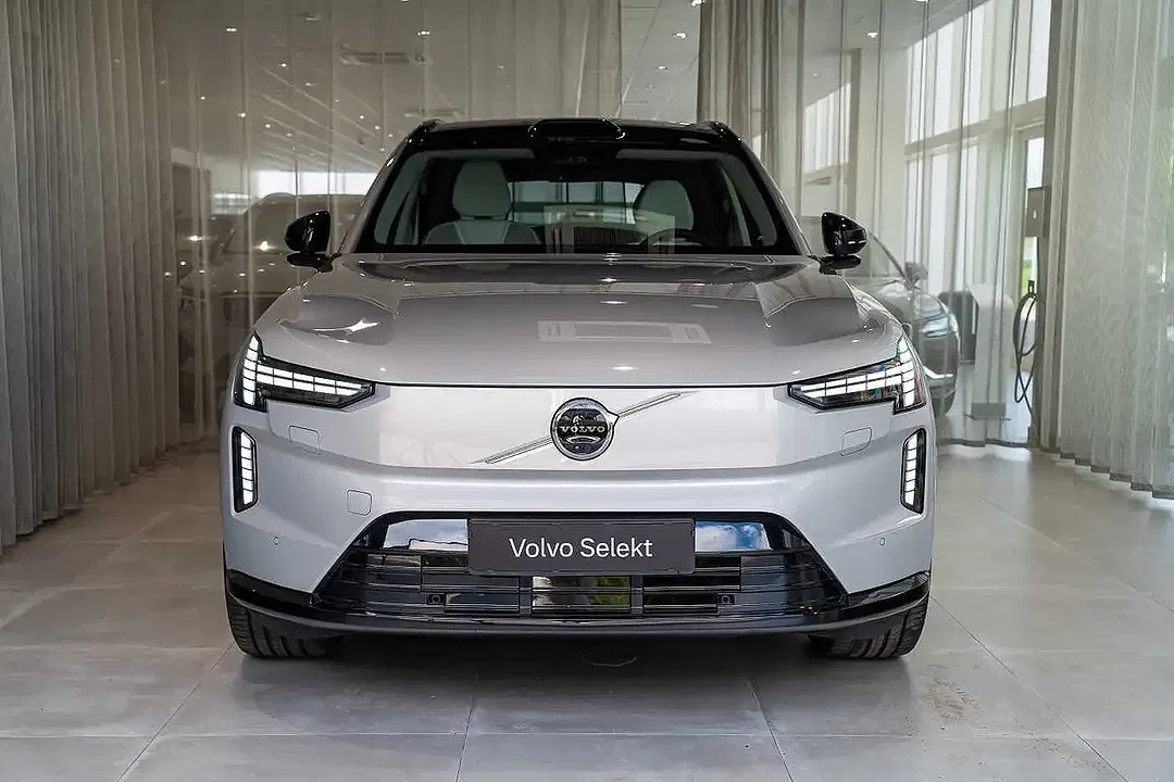 Volvo EX90 Twin Motor Plus - Thumbnail 7