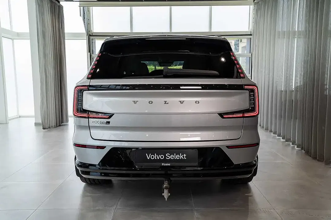 Volvo EX90 Twin Motor Plus - Thumbnail 8