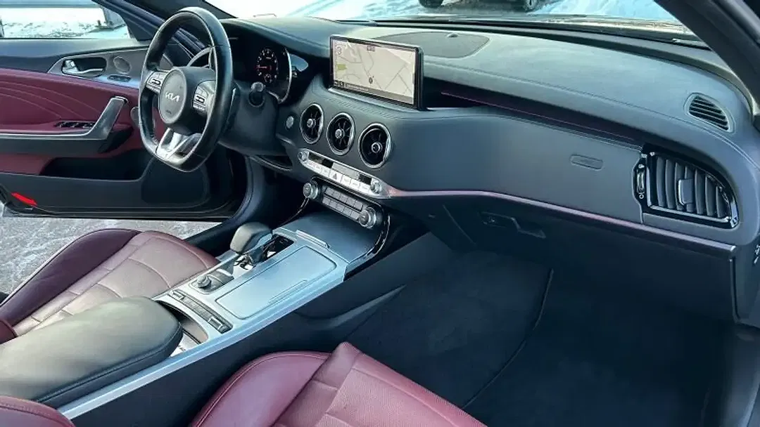 Kia Stinger 3.3 T-GDI AWD GT - Thumbnail 14