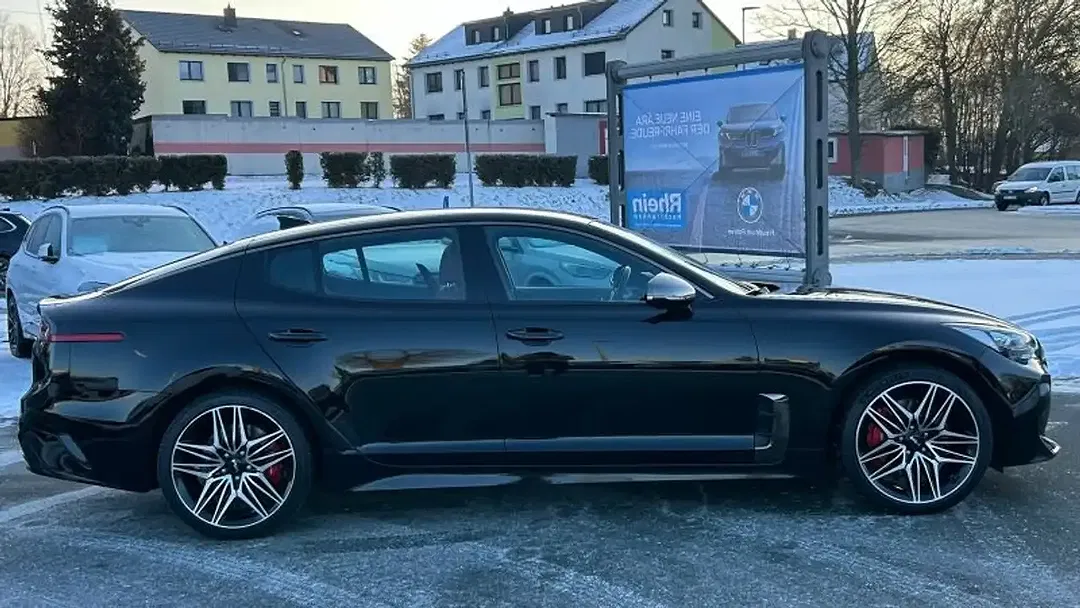 Kia Stinger 3.3 T-GDI AWD GT - Thumbnail 5
