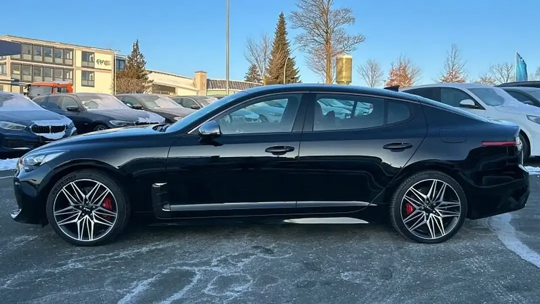 Kia Stinger 3.3 T-GDI AWD GT - Thumbnail 9