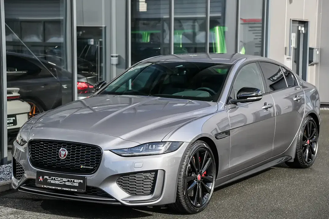 Jaguar XE P250 Edition R-Dynamic Black - foto 2