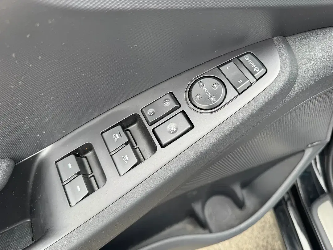 Hyundai IONIQ Hybrid DCT - foto 15