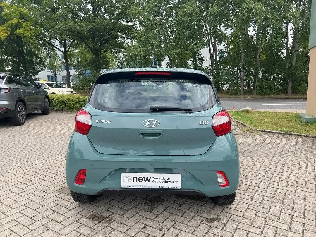 Hyundai i10 1.0 Trend - Thumbnail 3