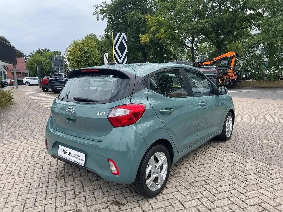 Hyundai i10 1.0 Trend - Thumbnail 4
