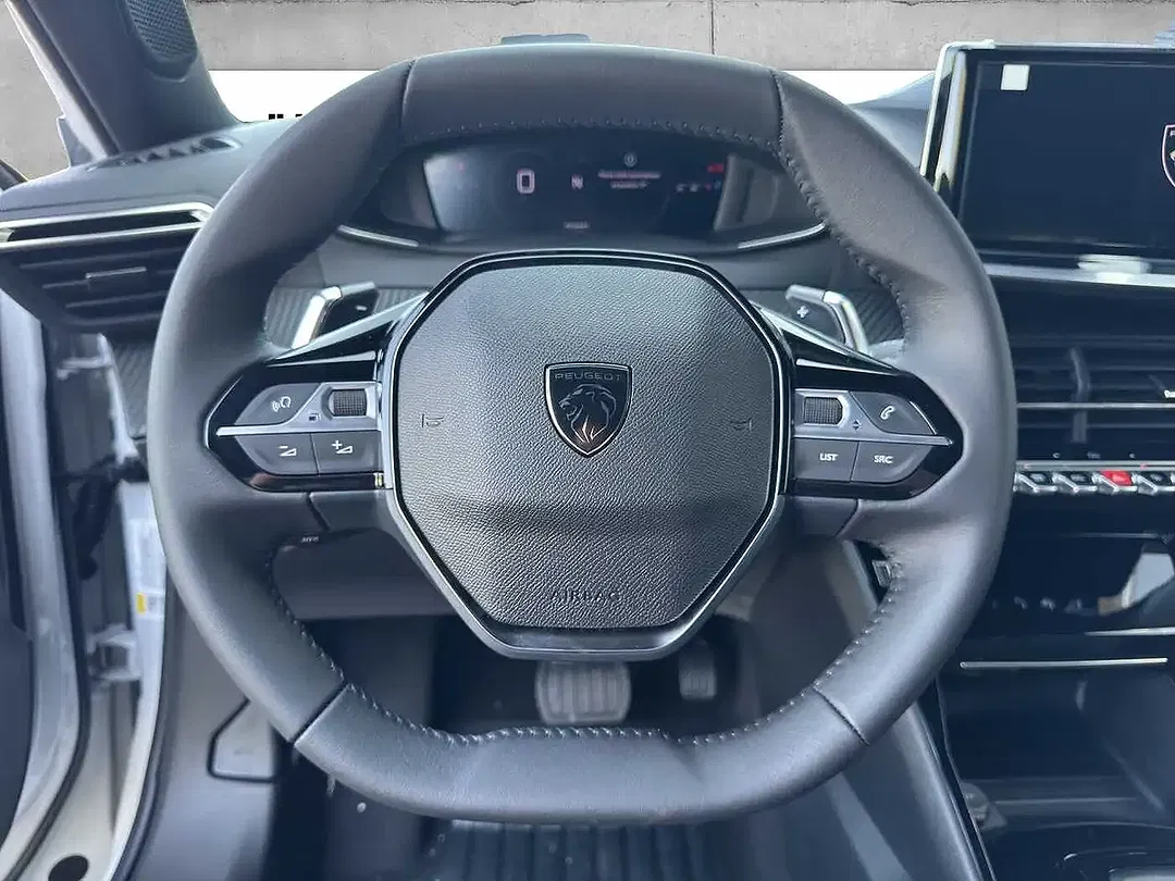 Peugeot 2008 130 PureTech Allure - Thumbnail 12
