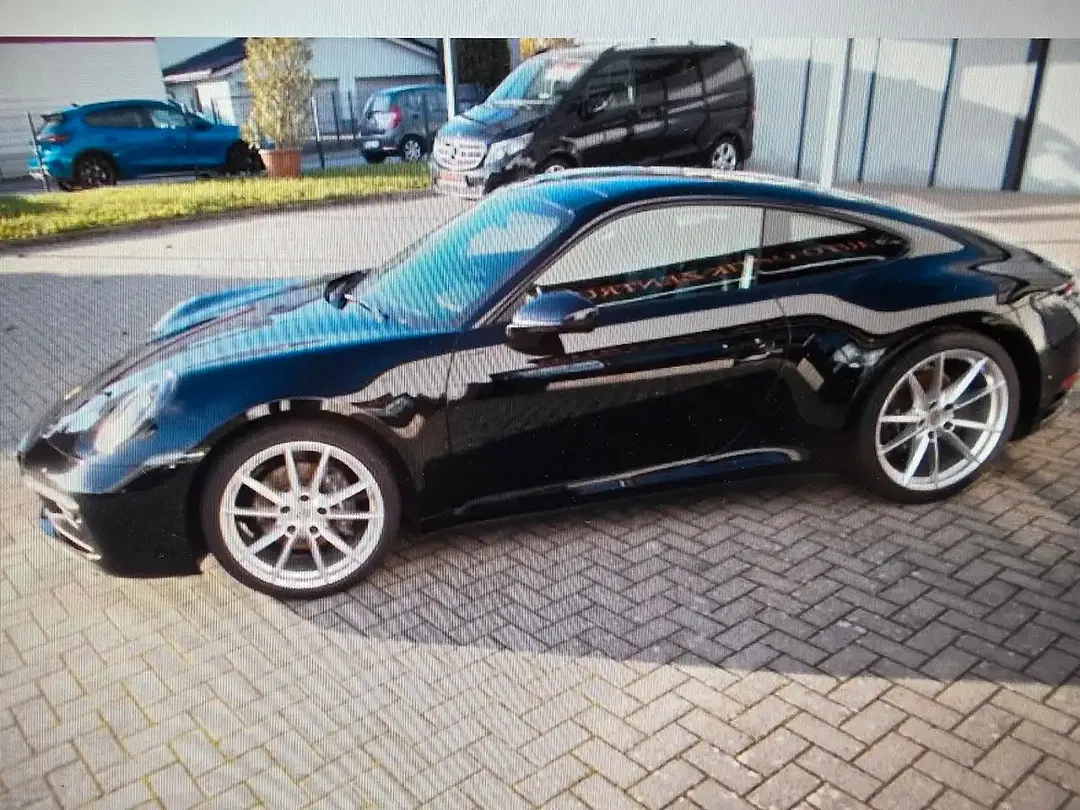 Porsche 992 Carrera - foto 2