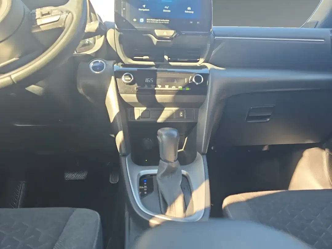 Toyota Yaris Cross 1.5 Hybrid Team Deutschland - Thumbnail 12