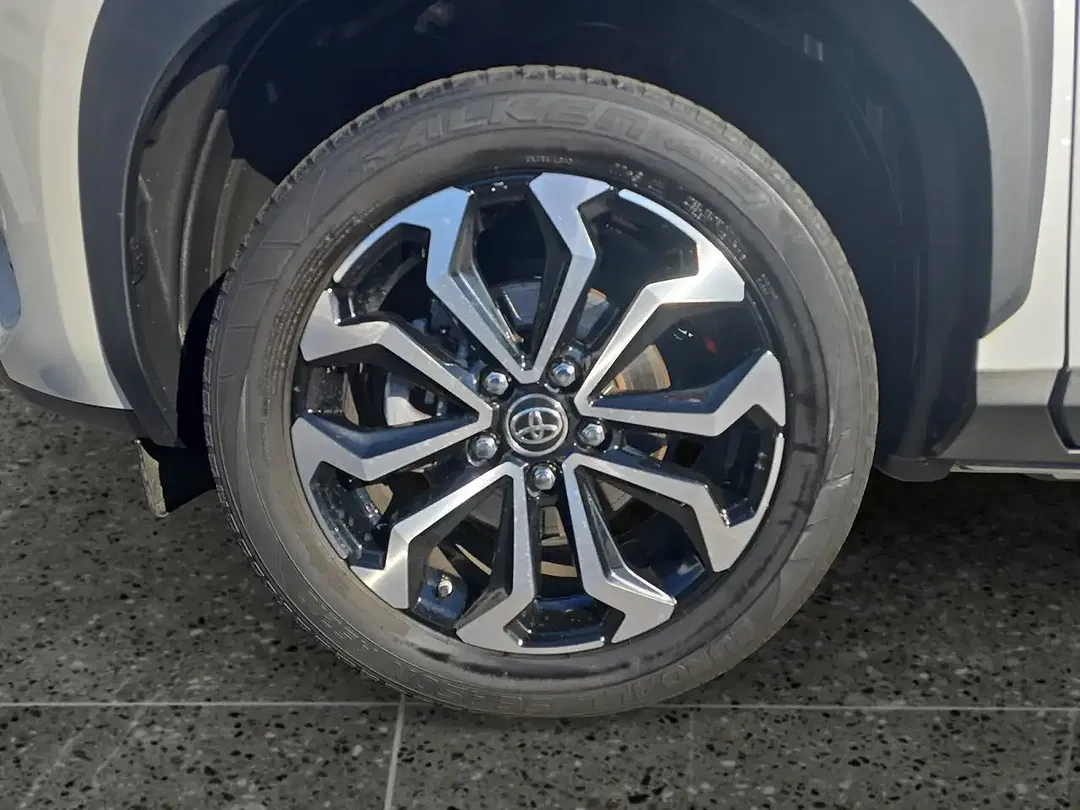 Toyota Yaris Cross 1.5 Hybrid Team Deutschland - Thumbnail 15