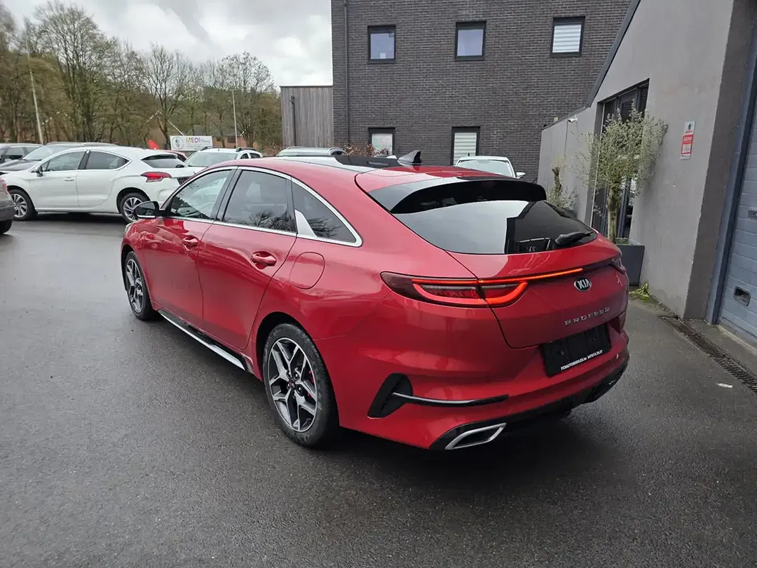 Kia ProCeed / pro_cee'd 1.6 CRDi DCT GT-Line - Thumbnail 6