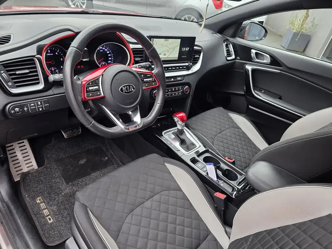 Kia ProCeed / pro_cee'd 1.6 CRDi DCT GT-Line - Thumbnail 8