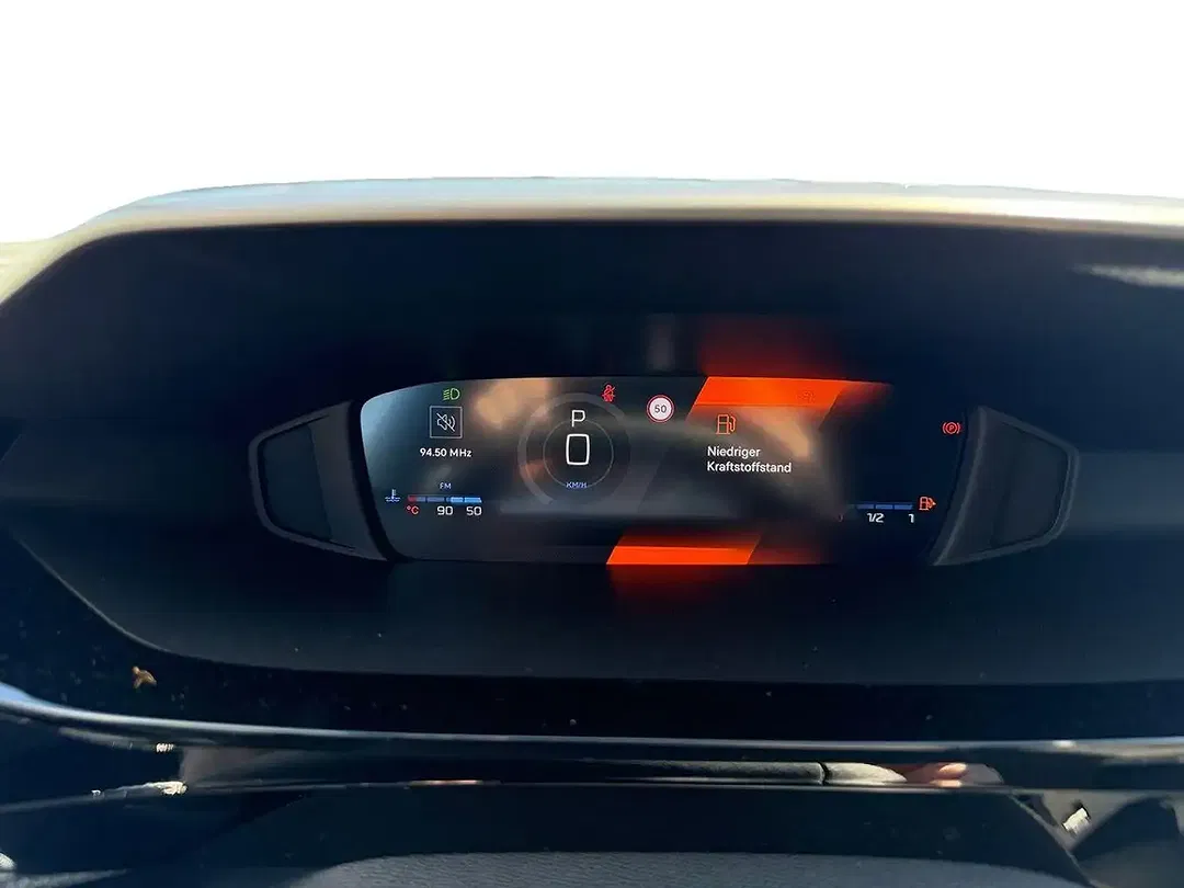 Peugeot 308 - Thumbnail 8