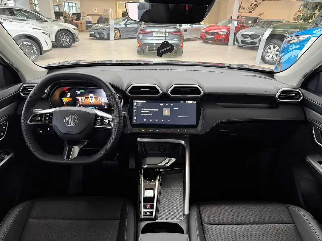 MG ZS Hybrid+ Luxury - Thumbnail 10