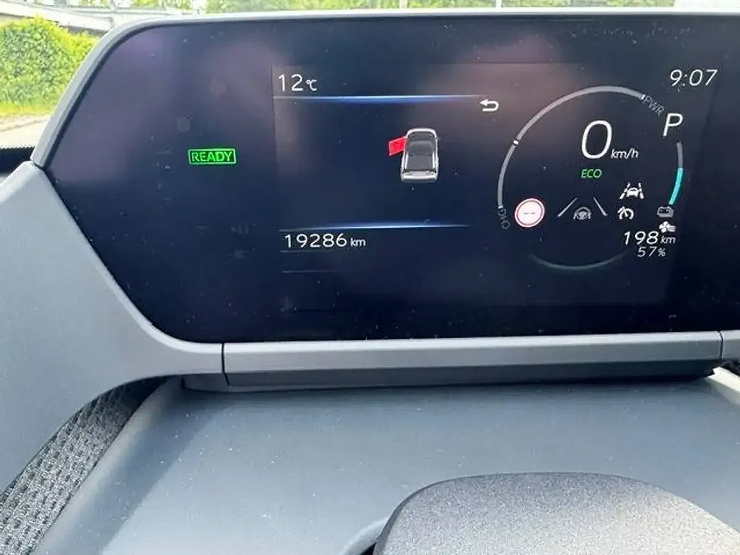Subaru Solterra Platinum - foto 13