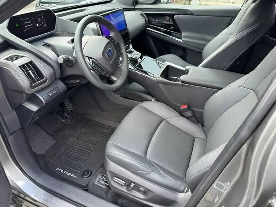 Subaru Solterra Platinum - Thumbnail 8