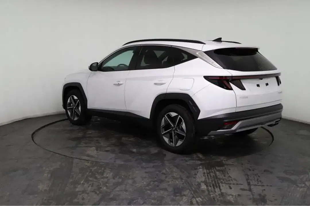 Hyundai TUCSON 1.6 T-GDI MHEV Trend - Thumbnail 5