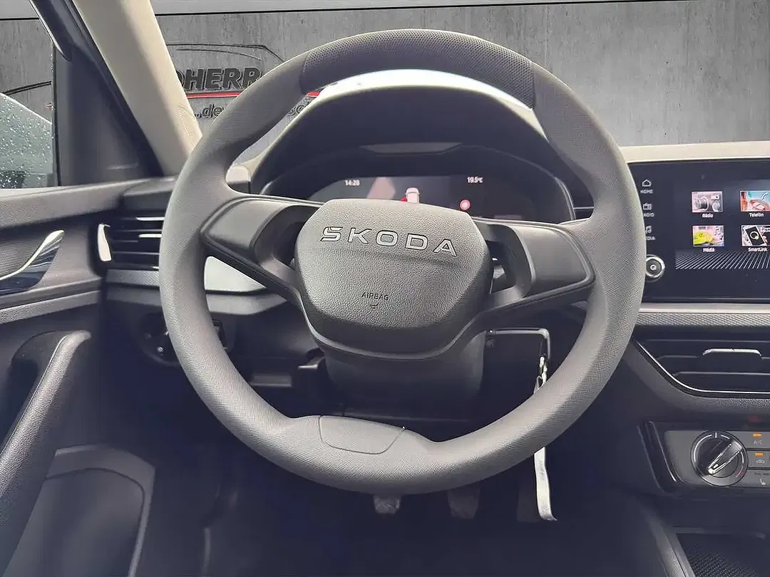 Skoda Kamiq 1.0 TSI Essence - Thumbnail 5