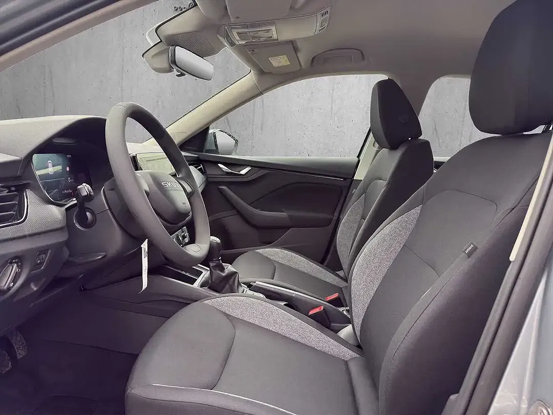Skoda Kamiq 1.0 TSI Essence - Thumbnail 8