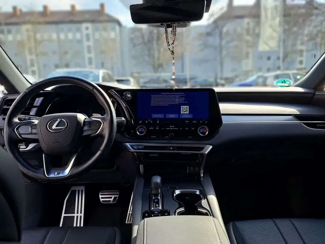 Lexus RX 500h F SPORT Performance - Thumbnail 11