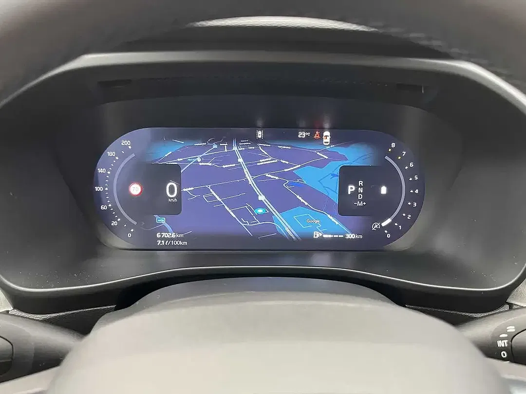 Volvo XC40 B3 Core - Thumbnail 12