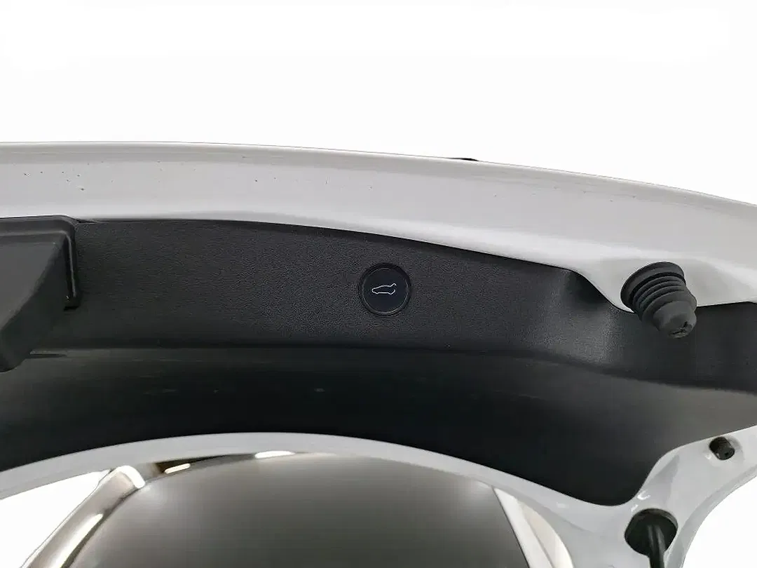 Tesla Model 3 75 kWh Dual Motor Long Range - Thumbnail 12