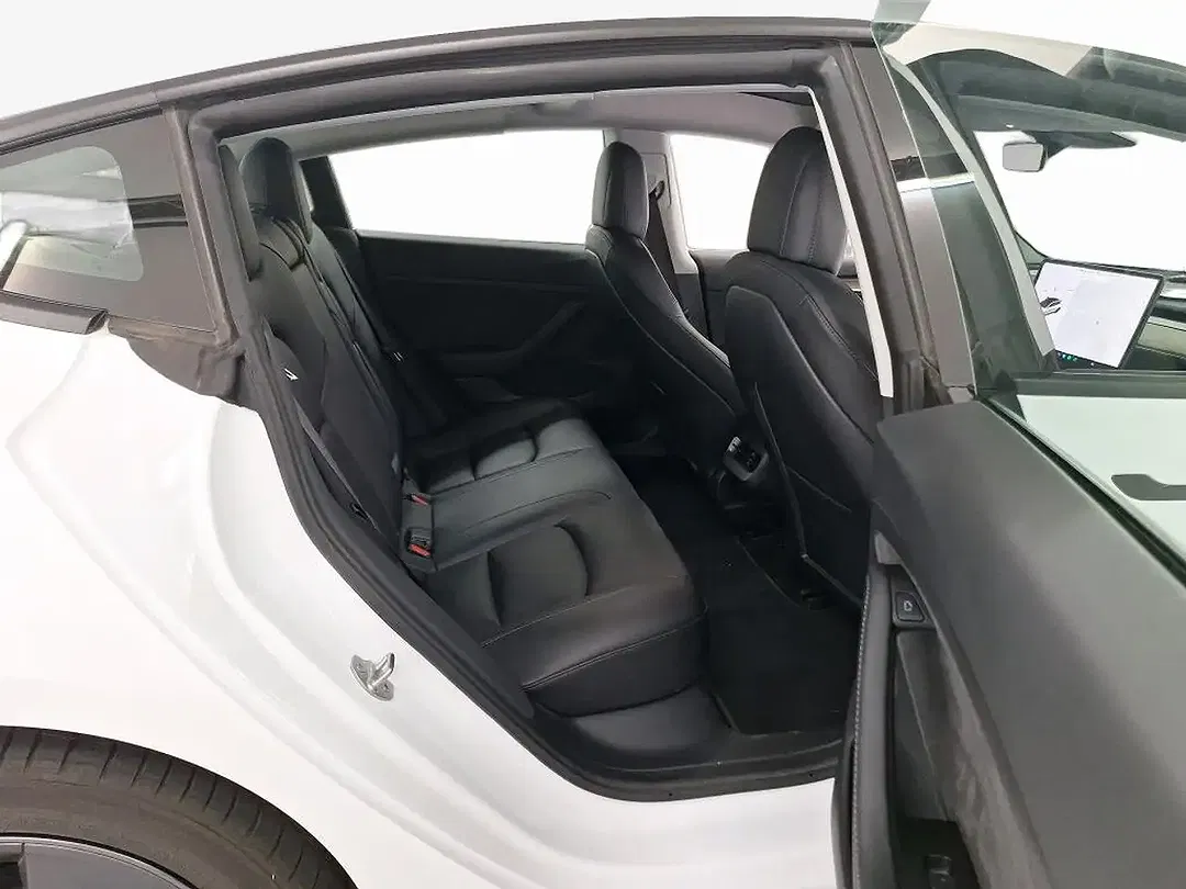 Tesla Model 3 75 kWh Dual Motor Long Range - Thumbnail 6