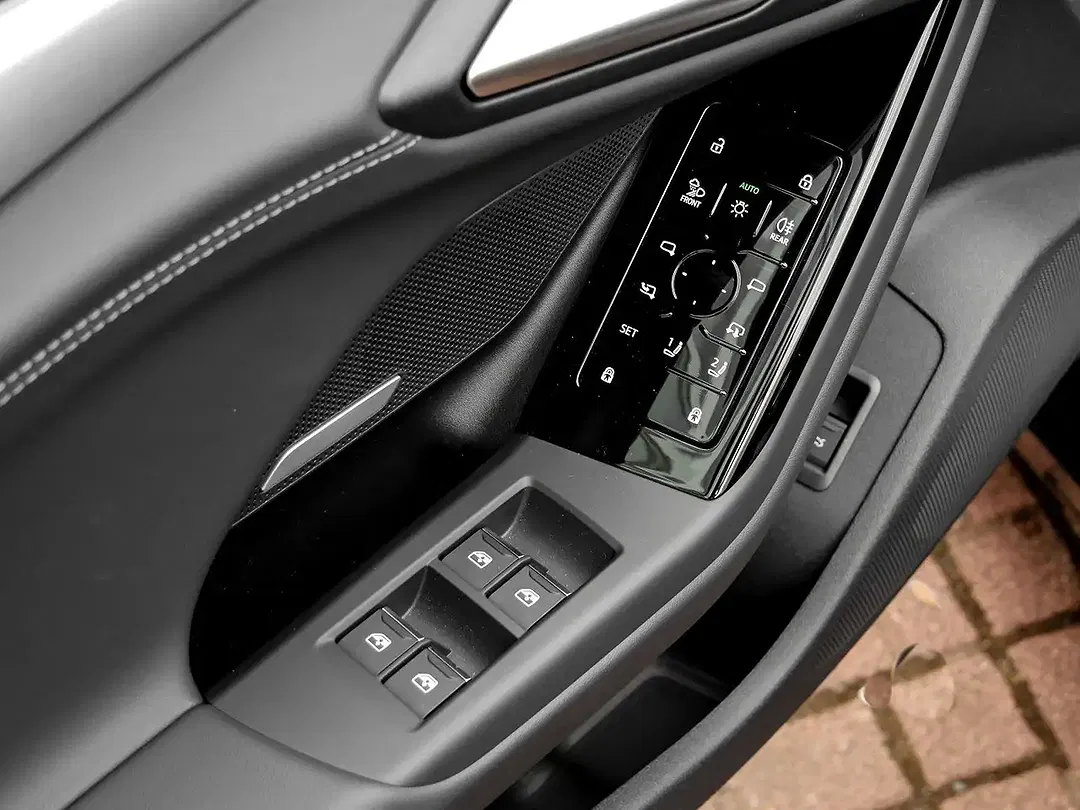 Audi A6 e-tron quattro Sportback S line - Thumbnail 14