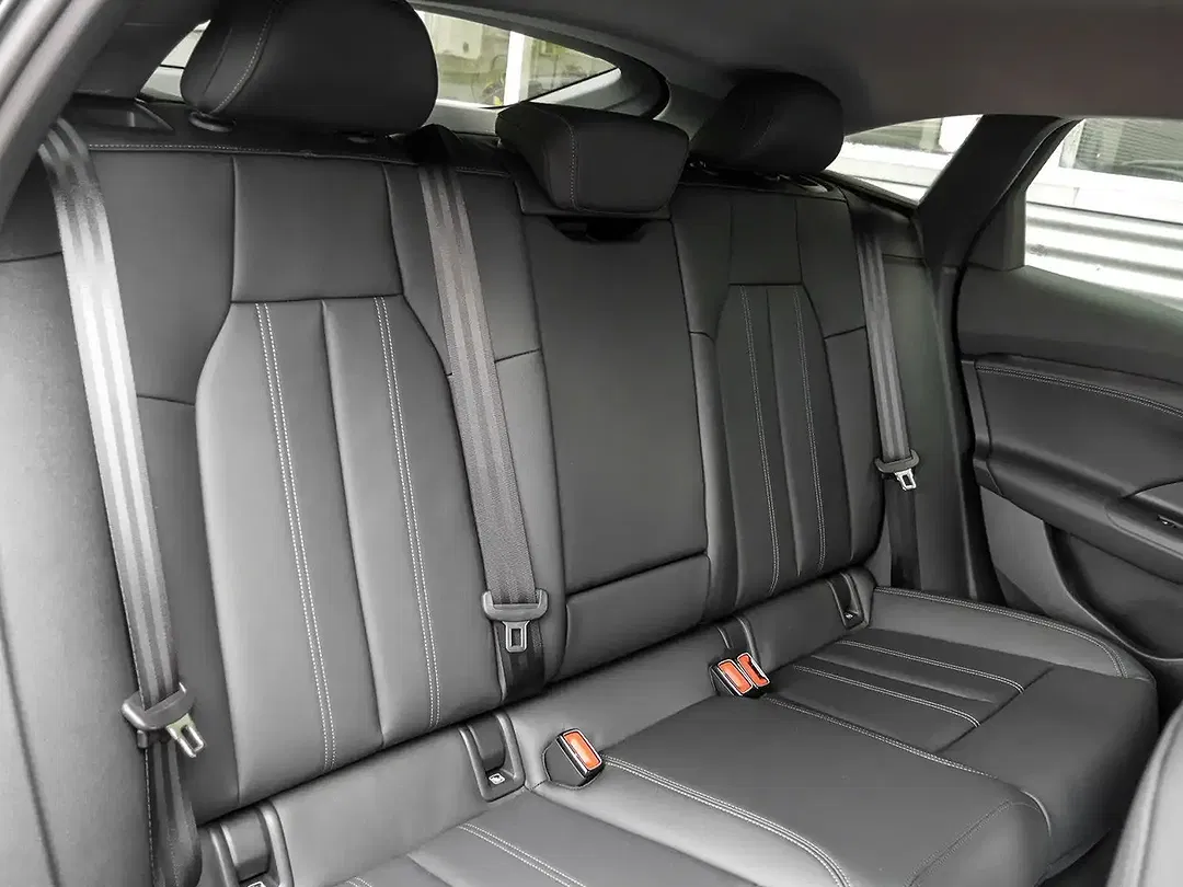 Audi A6 e-tron quattro Sportback S line - Thumbnail 5