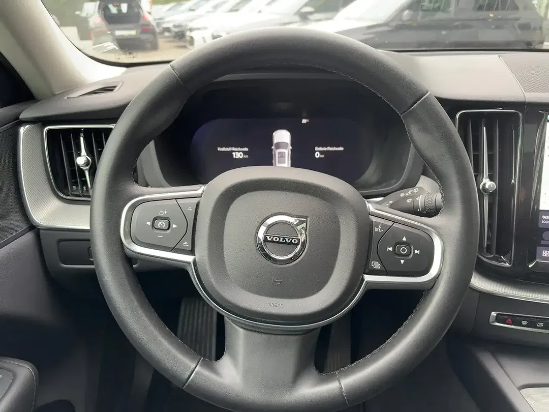 Volvo XC60 T6 PHEV AWD Recharge - Thumbnail 9