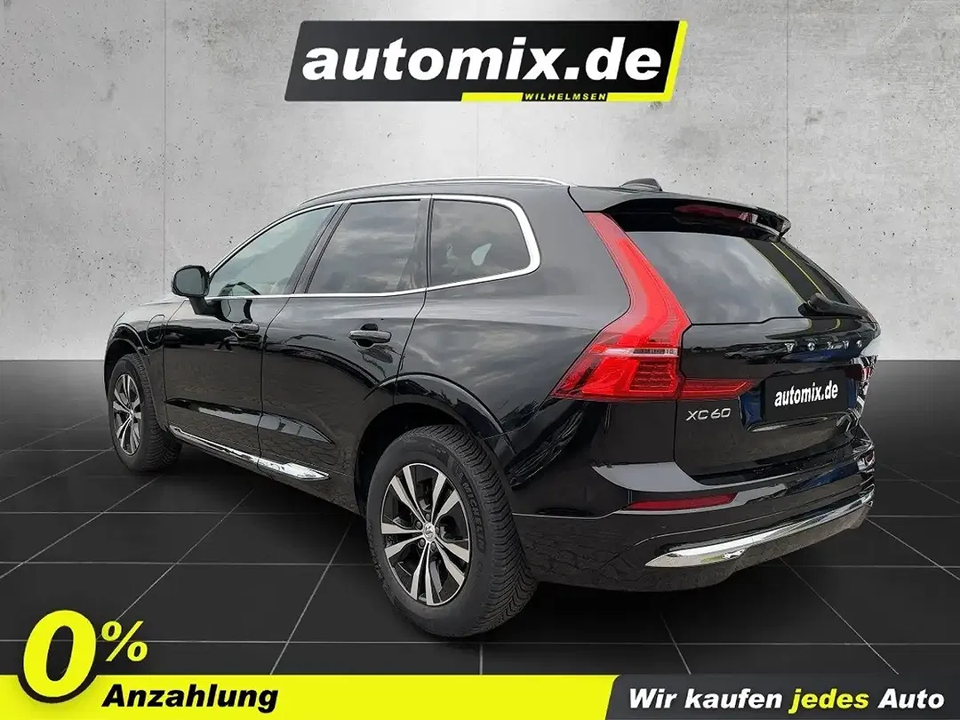 Volvo XC60 T6 PHEV AWD Recharge - Thumbnail 2