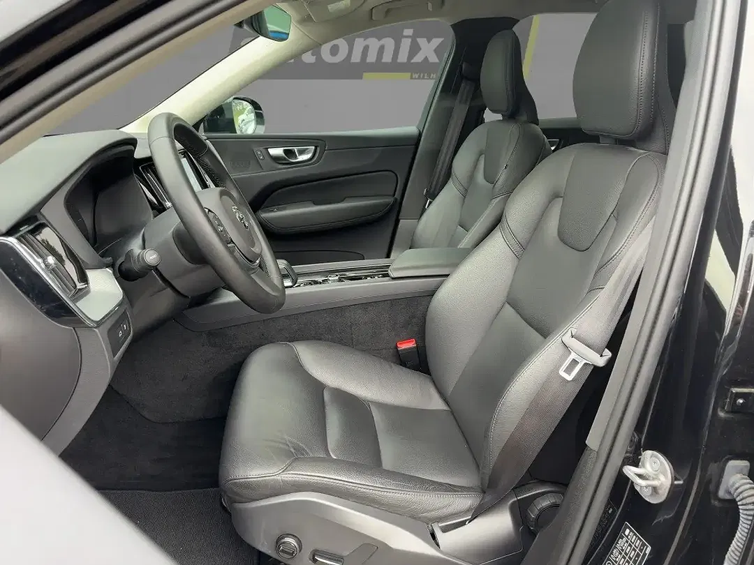Volvo XC60 T6 PHEV AWD Recharge - Thumbnail 6