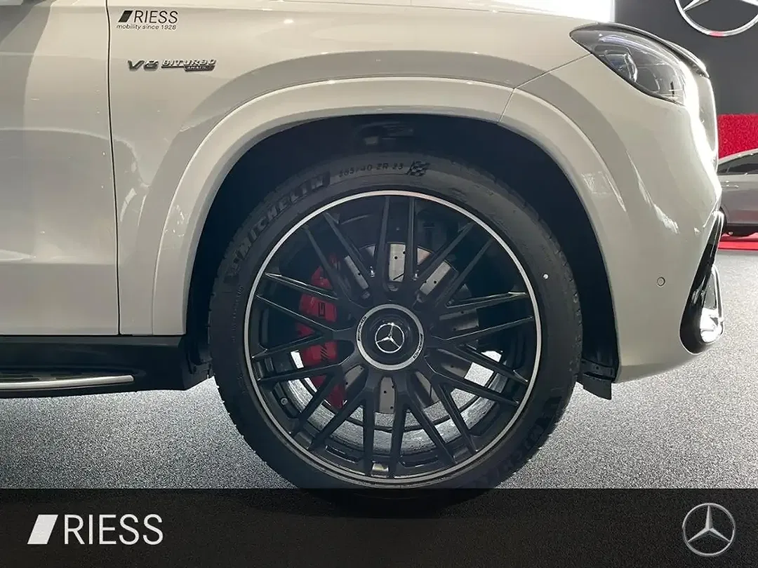 Mercedes-Benz GLS 63 AMG Burmester - Thumbnail 9