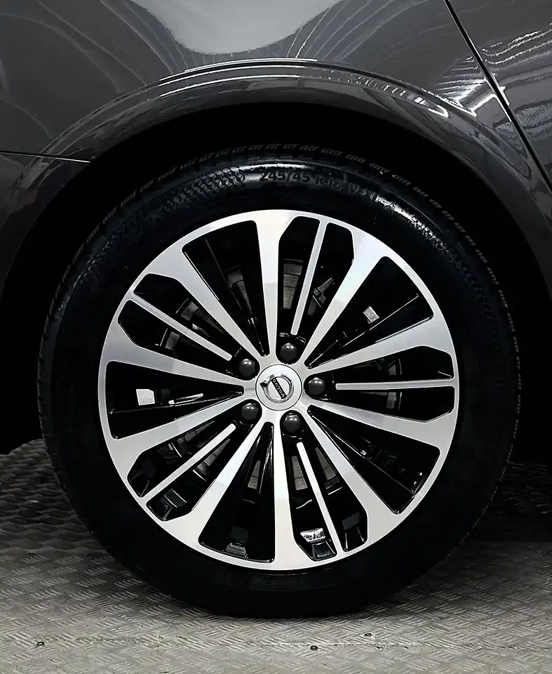 Volvo V90 T6 AWD - Thumbnail 10