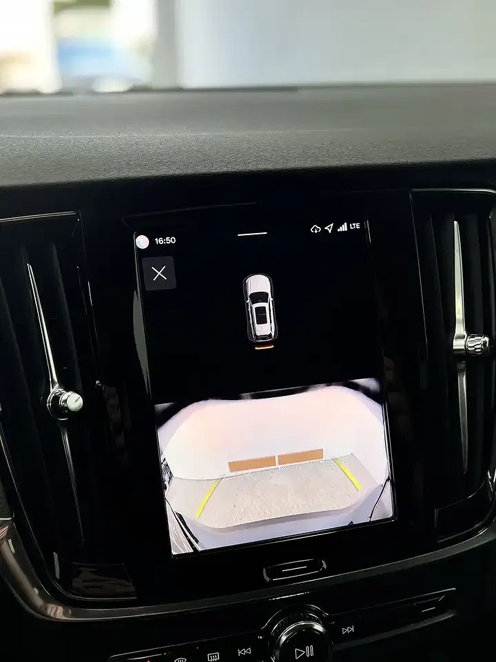 Volvo V90 T6 AWD - Thumbnail 12