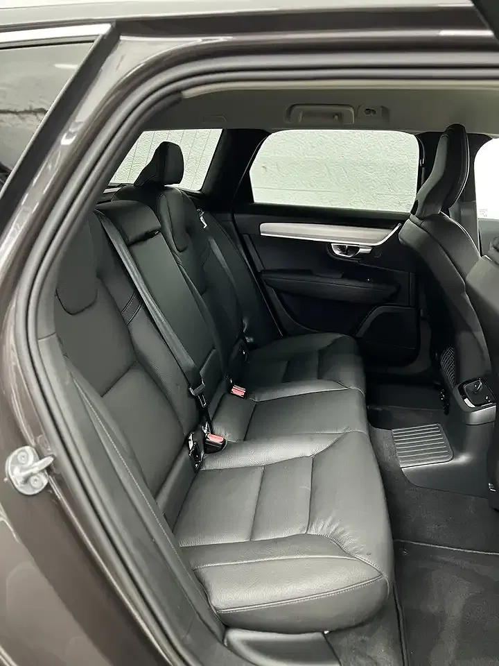 Volvo V90 T6 AWD - Thumbnail 9