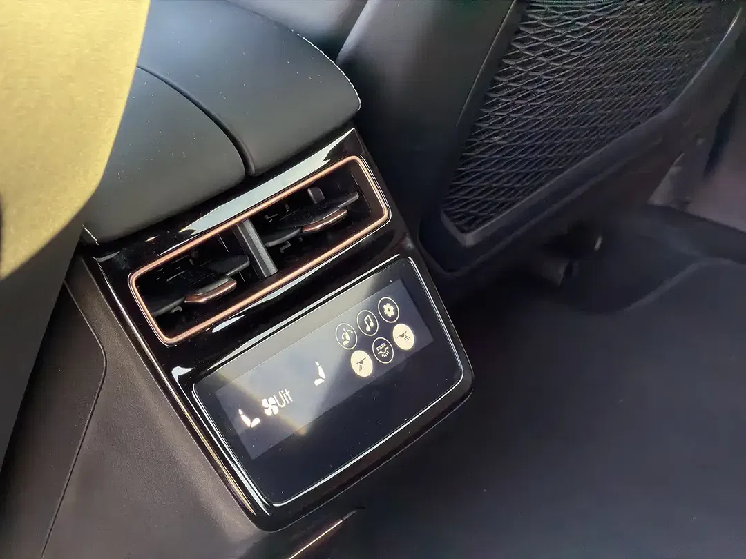 Zeekr 001 - Thumbnail 12