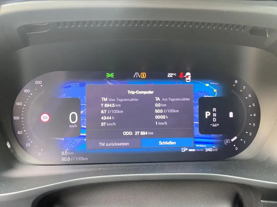 Volvo XC40 Plus Dark - Thumbnail 14