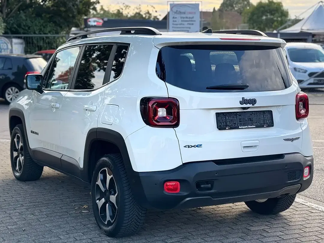 Jeep Renegade PHEV 4xe Trailhawk - Thumbnail 5