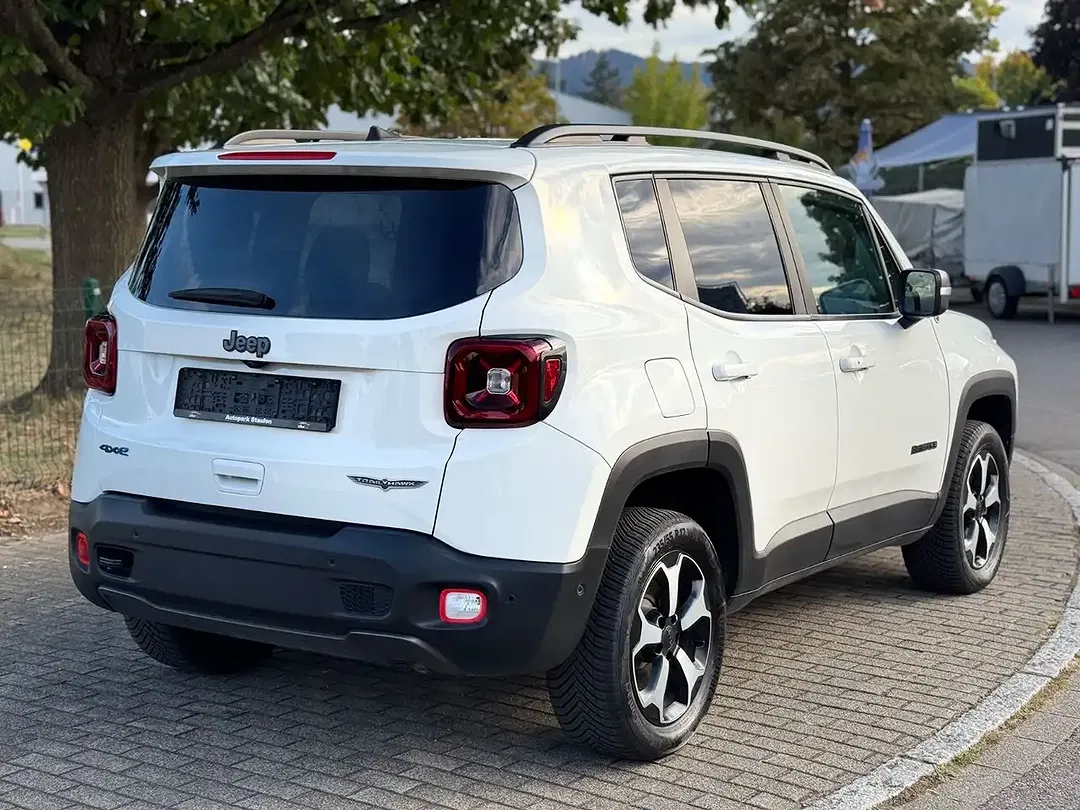 Jeep Renegade PHEV 4xe Trailhawk - Thumbnail 7