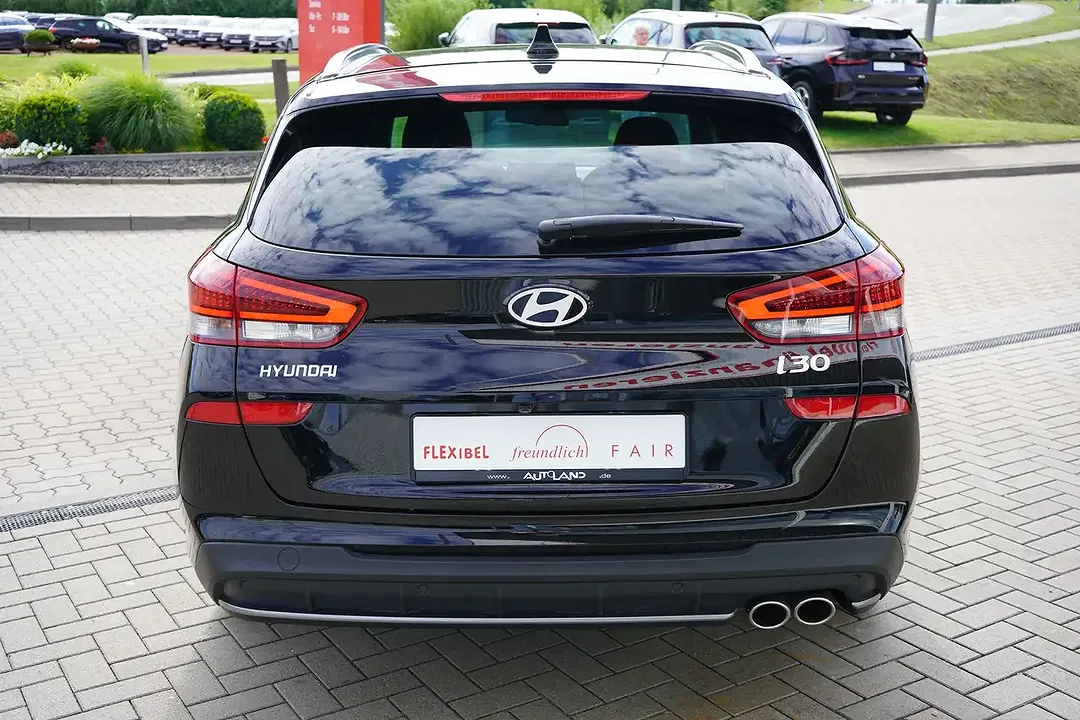 Hyundai i30 1.6 T-GDI AUT N Line cw - Thumbnail 3