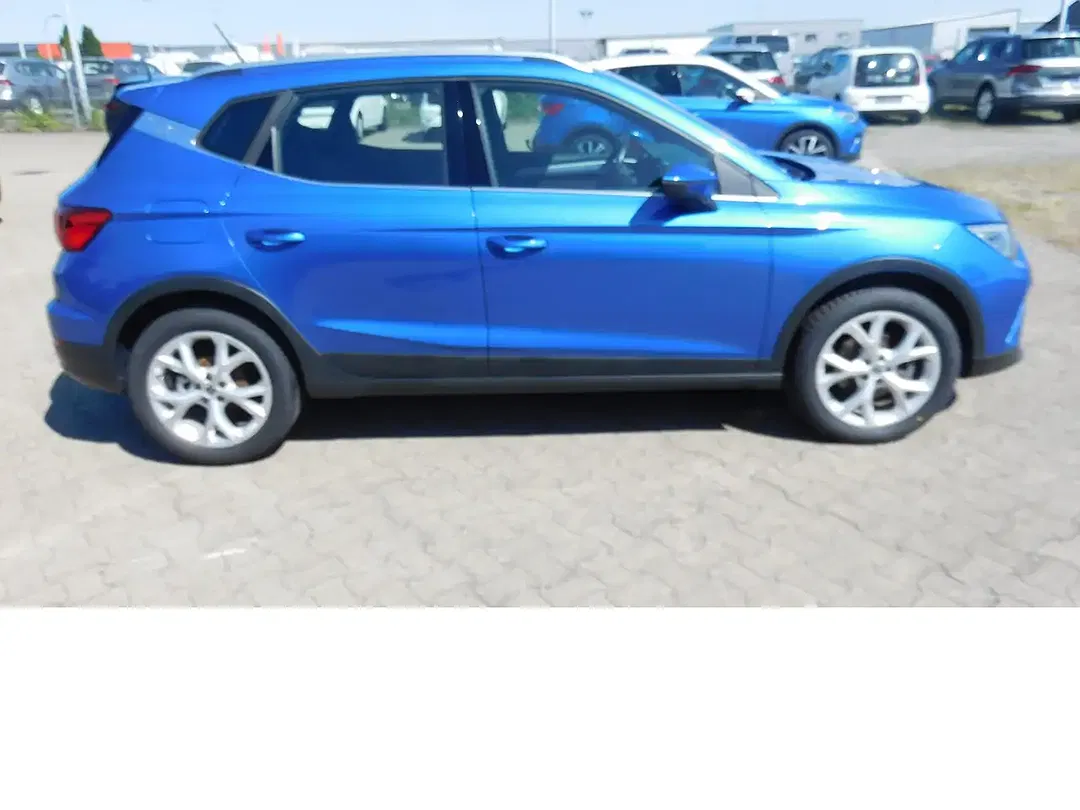 SEAT Arona 1.0 TSI FR-Line - Thumbnail 2