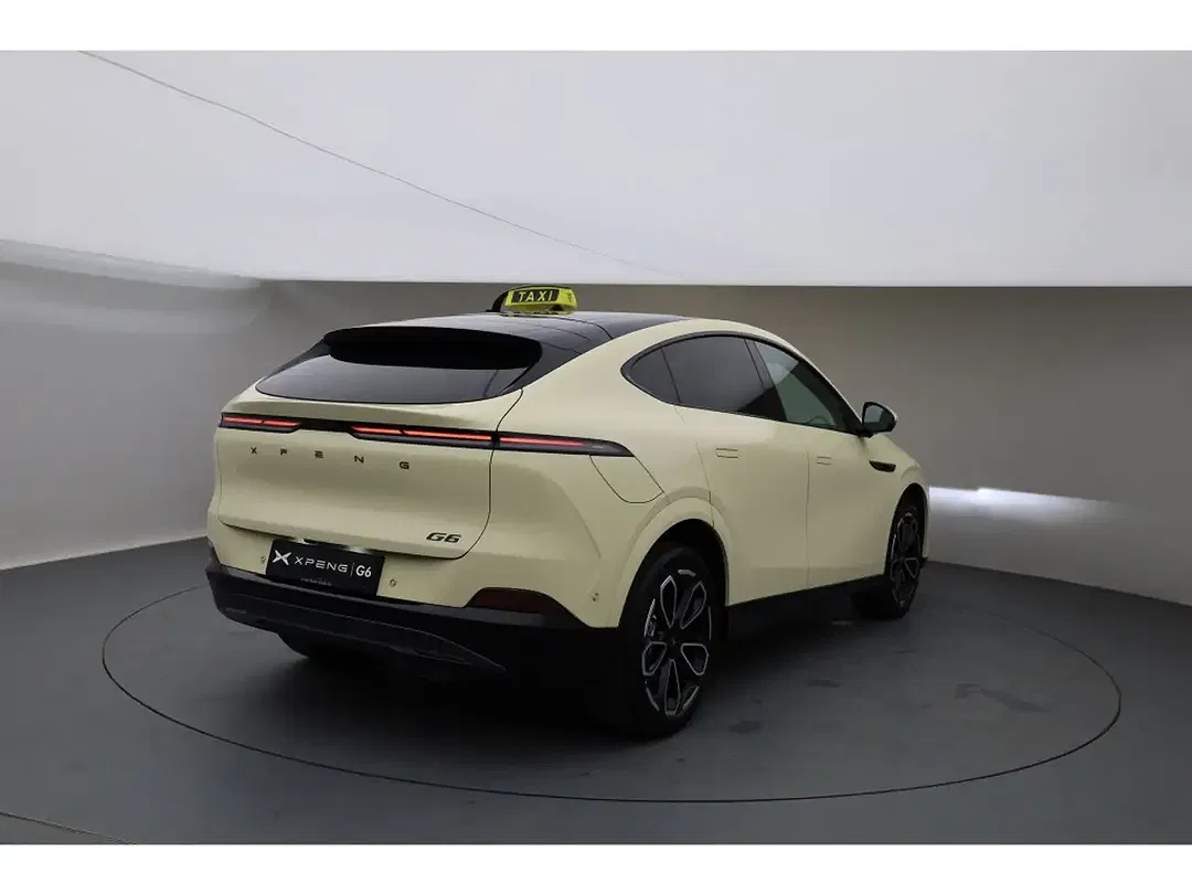 Xpeng G6 RWD Long Range - Thumbnail 6