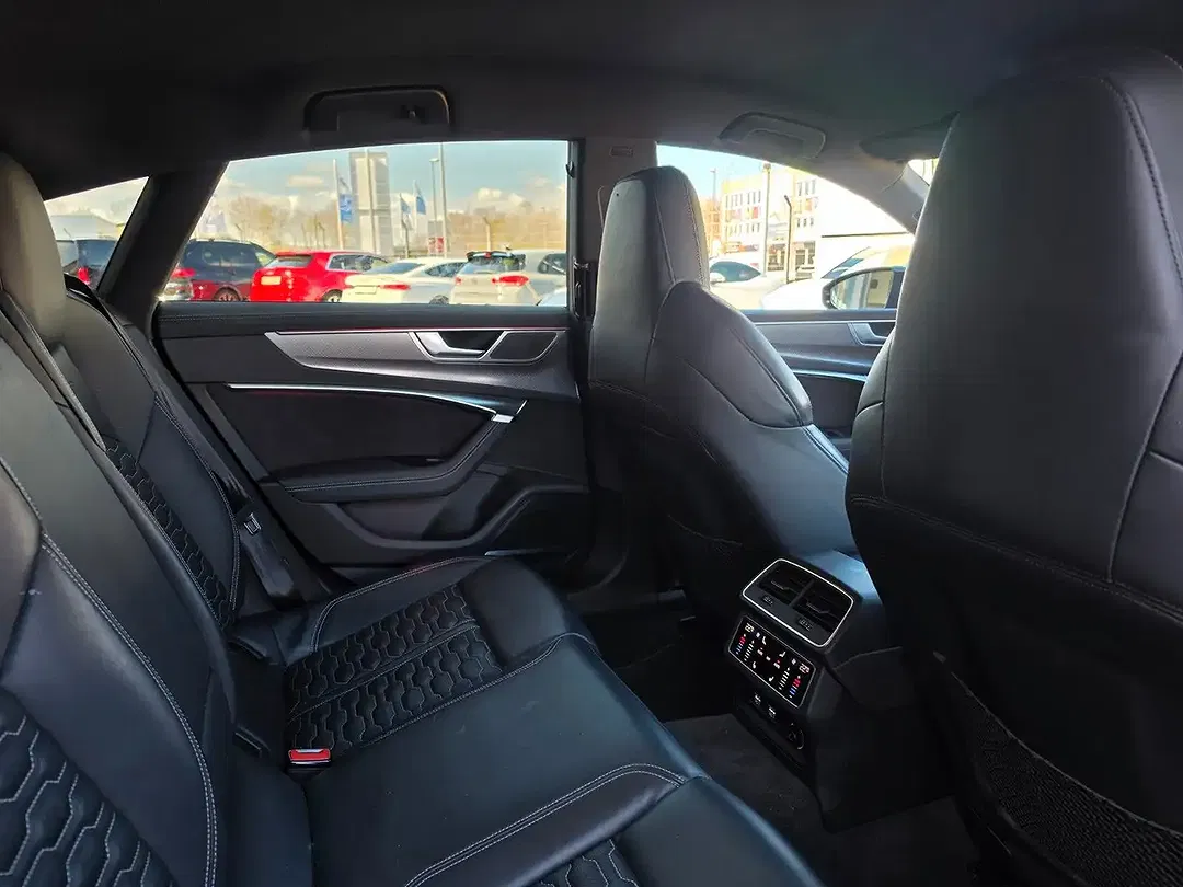 Audi RS7 4.0 TFSI quattro Sportback - Thumbnail 11